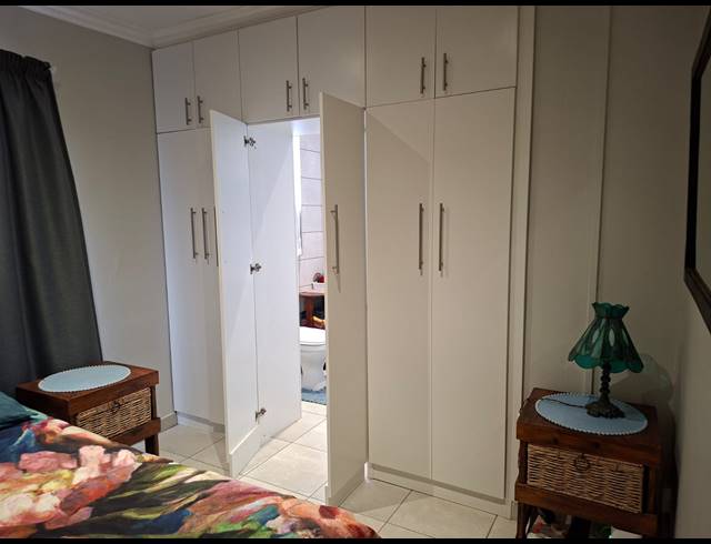 5 BEDROOM HOUSE FOR SALE IN WAVECREST